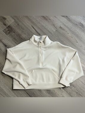 All In Motion pullover size L